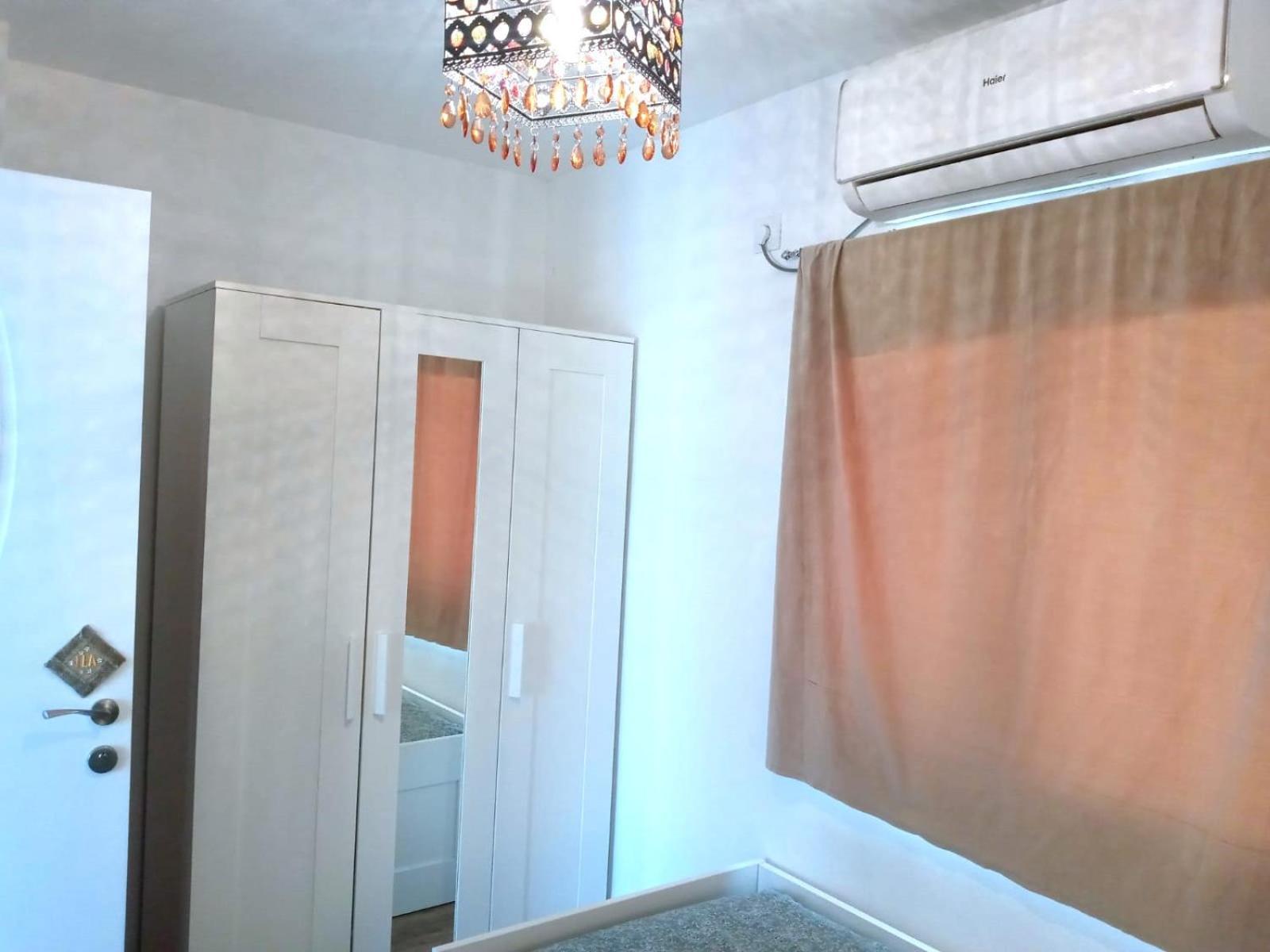 Roberta'S Guest House Sevilla Bagian luar foto