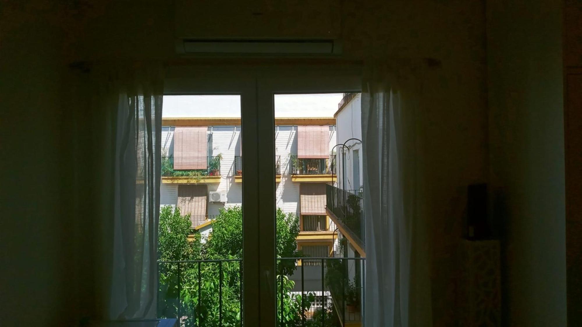 Roberta'S Guest House Sevilla Bagian luar foto